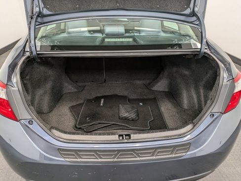 Used 2016 Toyota Corolla LE image 24