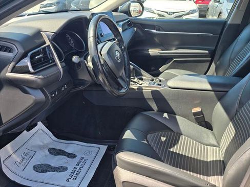 Certified 2022 Toyota Camry SE w/ Convenience Package FWD image 15