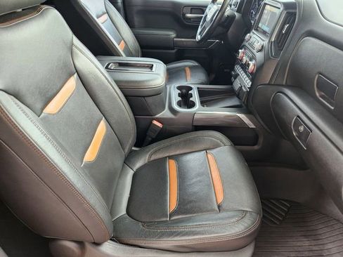Used 2020 GMC Sierra 1500 AT4 w/ AT4 Premium Package image 13