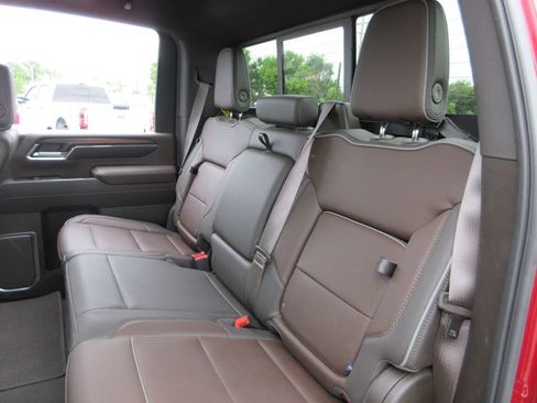 Certified 2024 GMC Sierra 2500 Denali w/ Denali Reserve Package AWD/4WD image 25