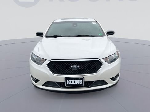 Used 2018 Ford Taurus SHO AWD/4WD image 19
