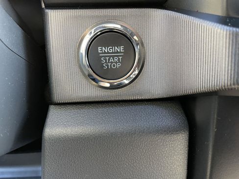 New 2026 Ford F250 Platinum AWD/4WD image 27
