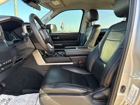 Used 2024 Toyota Tundra SR5 image 8