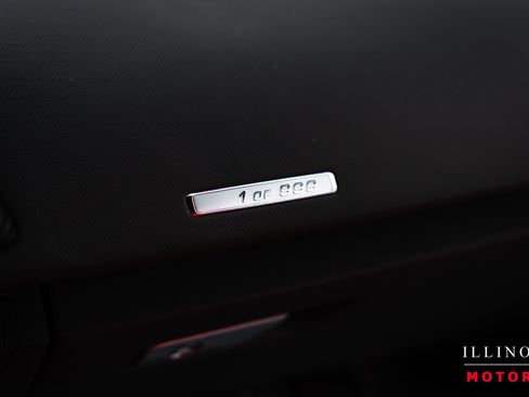 Used 2018 Audi R8 V10 w/ Premium Package RWD image 28