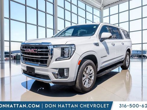 Used 2024 GMC Yukon XL SLT AWD/4WD image 27