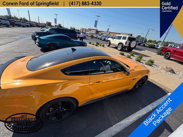 Used 2022 Ford Mustang GT RWD image 8
