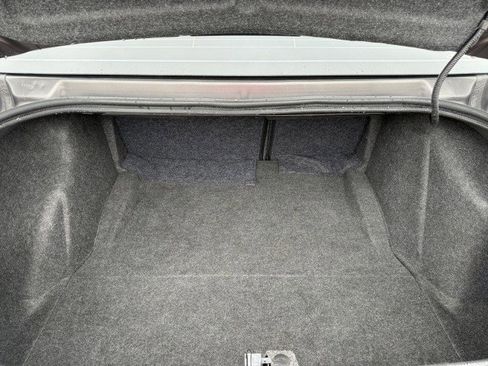 Used 2023 Dodge Challenger SXT w/ Blacktop Package image 15