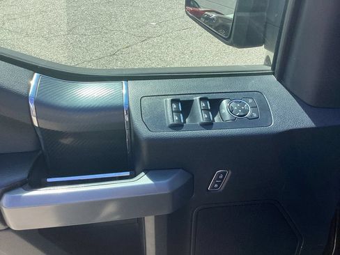 Used 2018 Ford F150 XLT w/ Equipment Group 302A Luxury AWD/4WD image 14