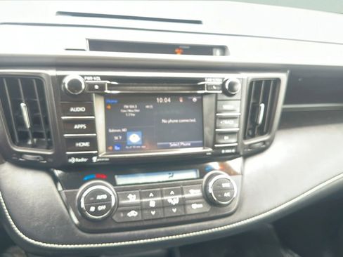 Used 2016 Toyota RAV4 XLE AWD/4WD image 24