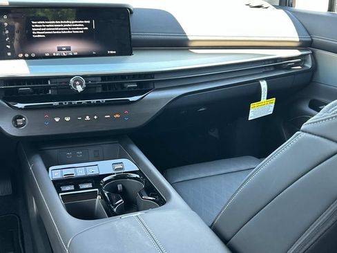 New 2026 Nissan Murano Platinum w/ Cargo Package AWD/4WD image 26