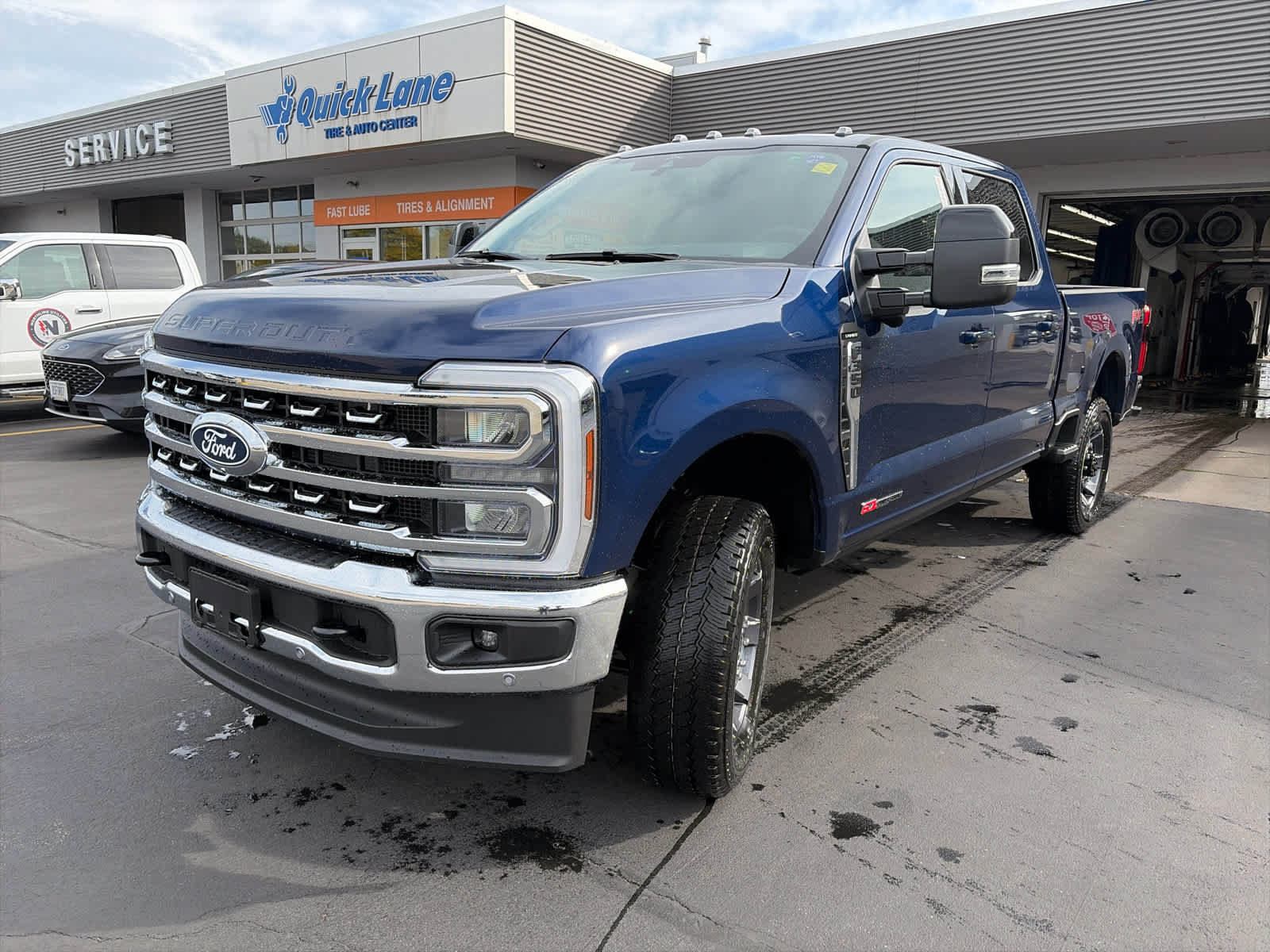 New 2027 Ford F350 Lariat w/ Lariat Ultimate Package AWD/4WD image 4