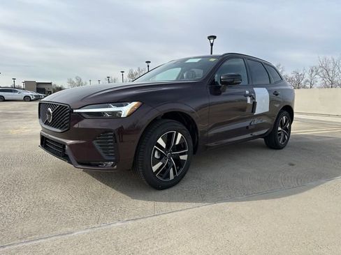 New 2026 Volvo XC60 B5 Plus w/ Protection Package Premier image 3