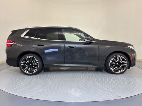 Used 2025 BMW X3 xDrive30i w/ Premium Package AWD/4WD image 7
