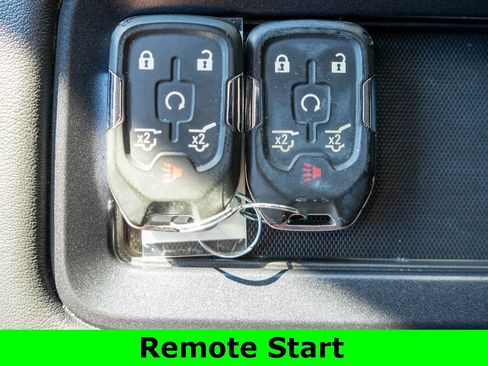 Used 2019 GMC Yukon SLT w/ HD Trailering Package image 32