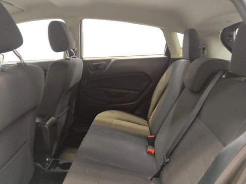 Used 2017 Ford Fiesta SE image 18