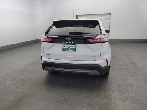 Used 2024 Ford Edge SEL AWD/4WD image 7