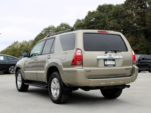 Used 2006 Toyota 4Runner SR5 image 5