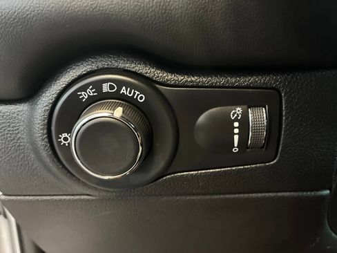 Used 2024 Dodge Durango R/T AWD/4WD image 20