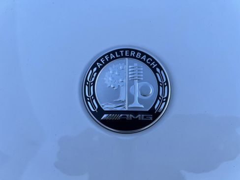 New 2025 Mercedes-Benz GLC 43 AMG 4MATIC image 7