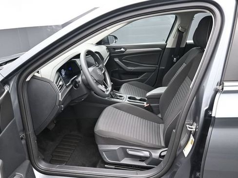 Used 2023 Volkswagen Jetta S FWD image 9