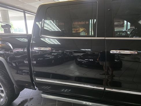 Used 2017 GMC Sierra 1500 Denali AWD/4WD image 36