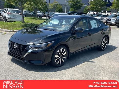 New 2025 Nissan Sentra SV w/ SV Premium Package image 5