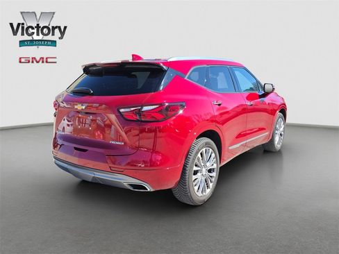 Used 2021 Chevrolet Blazer Premier w/ Driver Confidence II Package image 17