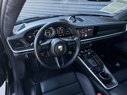 Certified 2021 Porsche 911 Turbo S image 4