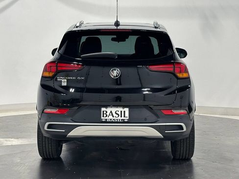 Used 2021 Buick Encore GX Select w/ Advanced Technology Package AWD/4WD image 12