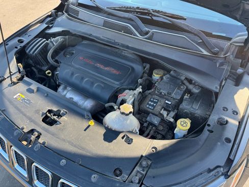 Used 2018 Jeep Compass Limited image 24