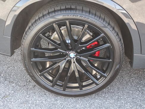 Used 2026 BMW X5 sDrive40i w/ M Sport Package RWD image 8