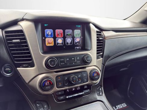 Used 2018 GMC Yukon XL Denali w/ Denali Ultimate Package image 27