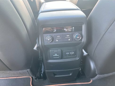Used 2023 GMC Acadia AT4 w/ Technology Package AWD/4WD image 26