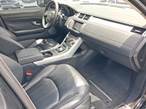 Used 2016 Land Rover Range Rover Evoque SE AWD/4WD image 28