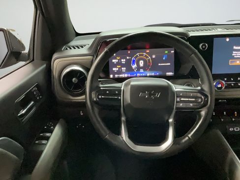 Certified 2024 Chevrolet Colorado ZR2 w/ ZR2 Convenience Package III AWD/4WD image 14