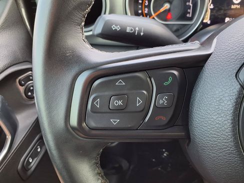 Used 2022 Jeep Wrangler Sport AWD/4WD image 15