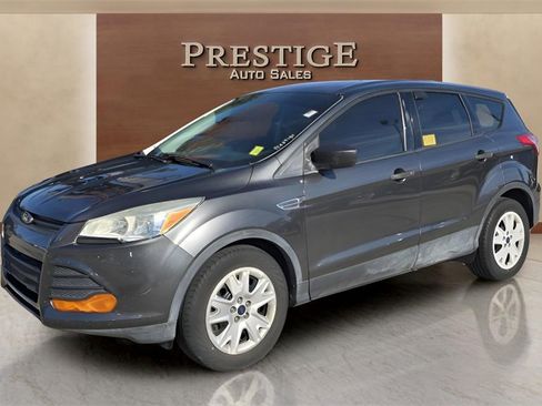 Used 2015 Ford Escape S image 6