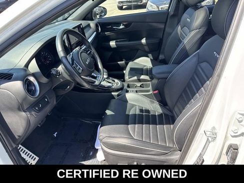 Used 2024 Kia Forte GT-Line w/ GT-Line Premium Package FWD image 14