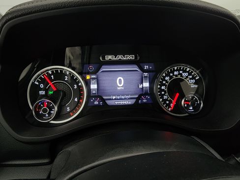 Used 2024 RAM 2500 Laramie w/ Night Edition image 10