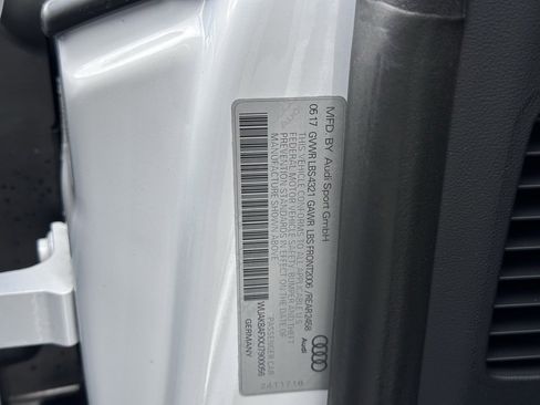 Used 2018 Audi R8 V10 plus image 19