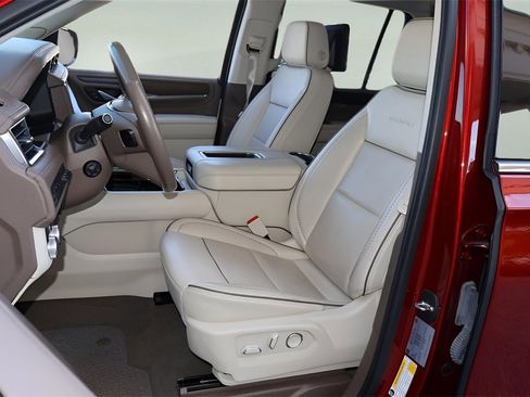 Used 2021 GMC Yukon Denali w/ Denali Ultimate Package image 9