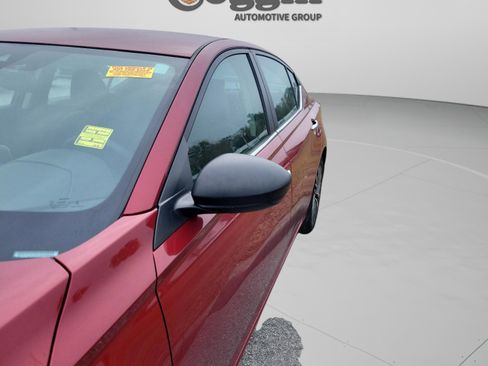 Used 2024 Nissan Altima 2.5 SV image 29