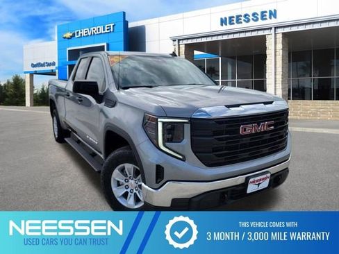 Used 2023 GMC Sierra 1500 Pro AWD/4WD image 1