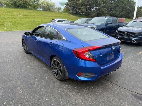 Used 2021 Honda Civic Sport image 2