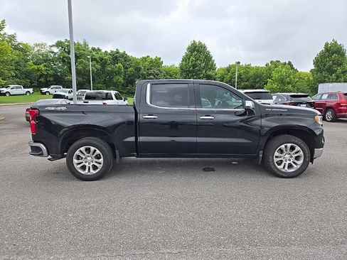 Used 2024 Chevrolet Silverado 1500 LTZ w/ Technology Package AWD/4WD image 8