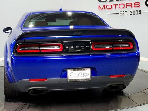Used 2019 Dodge Challenger SRT Hellcat RWD image 6