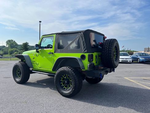 Used 2013 Jeep Wrangler Sport AWD/4WD image 25