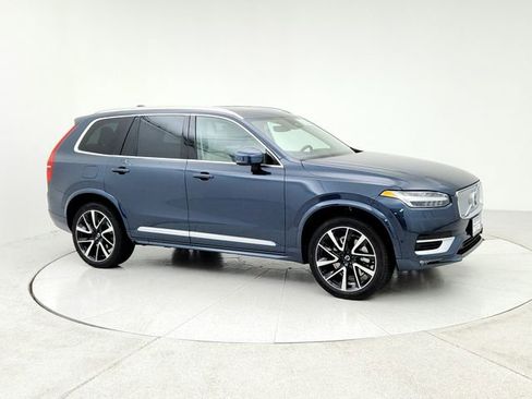 New 2025 Volvo XC90 B6 Plus w/ Protection Package Premier image 3