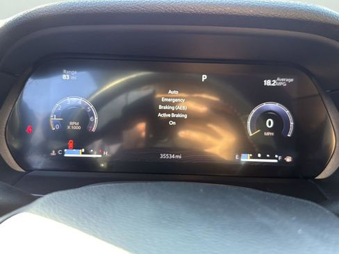 Used 2022 Jeep Grand Cherokee L Limited image 14