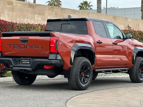 Used 2024 Toyota Tacoma TRD Pro image 4